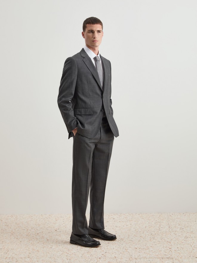 Suit