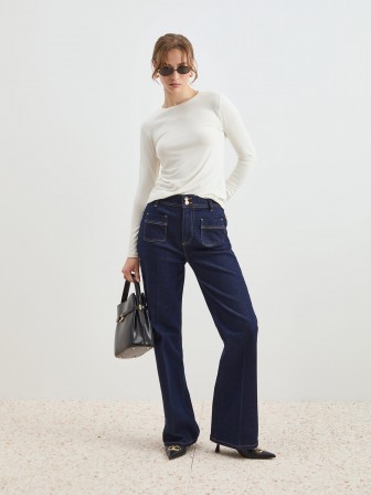 Round neck sweater Round neck sweater