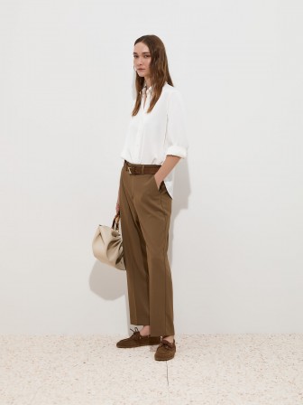 Pantalones chinos Pantalones chinos