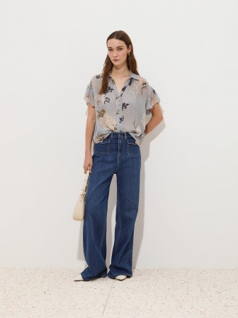 Blouse with floral print Blouse with floral print