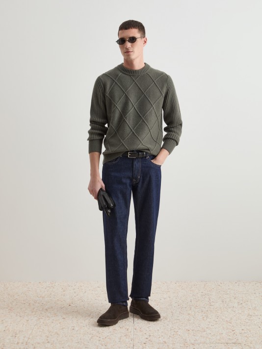 Knitted jumper