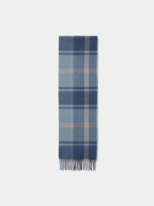 Wool scarf
