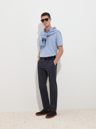 Pantalones chinos de corte regular