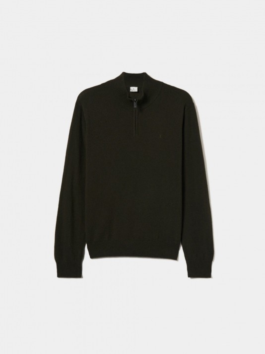 Knitted jumper
