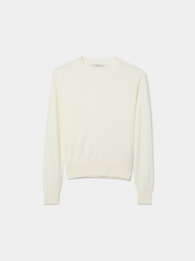 Round neck sweater Round neck sweater