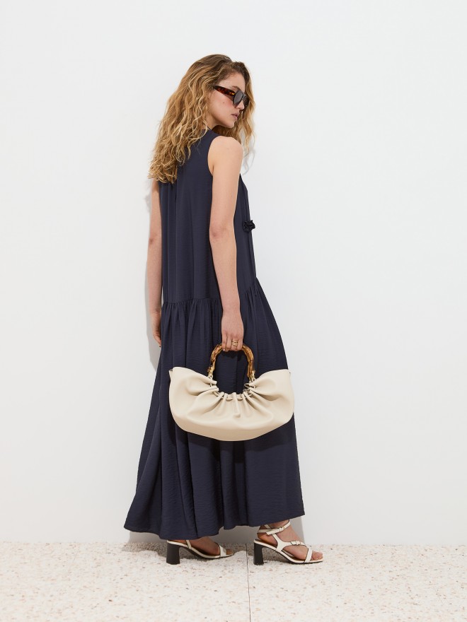 Vestido sin mangas