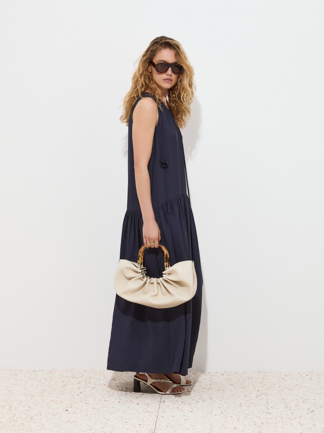 Vestido sin mangas