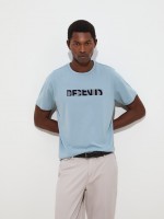 T-shirt em algodão T-shirt em algodão