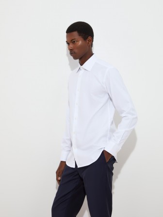 Camisa clássica regular fit Camisa clássica regular fit