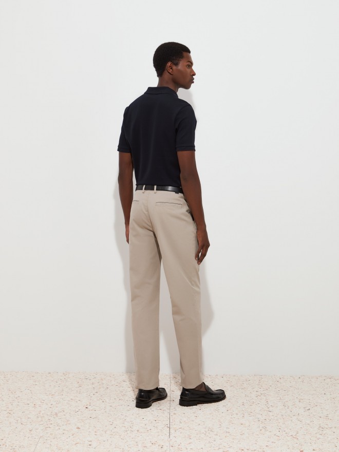 Pantalones chinos de corte regular Pantalones chinos de corte regular