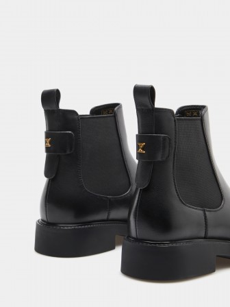 Chelsea boots Chelsea boots