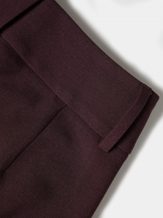 Pantalones chinos básicos Pantalones chinos básicos