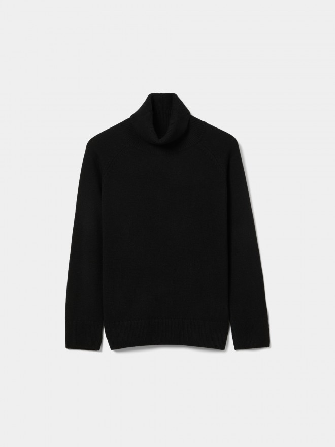 Turtleneck sweater with wool
