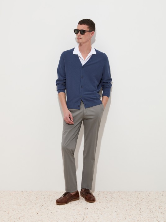 Knitted cardigan