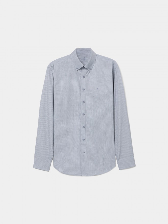 Camisa slim fit �s riscas