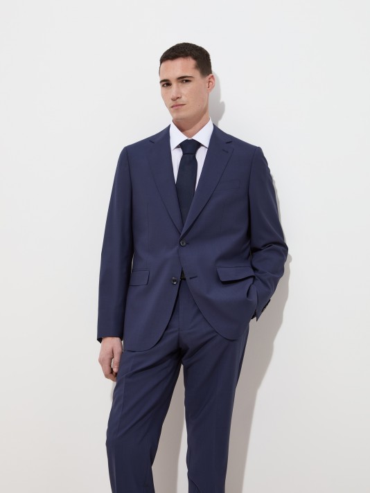 Regular fit suit