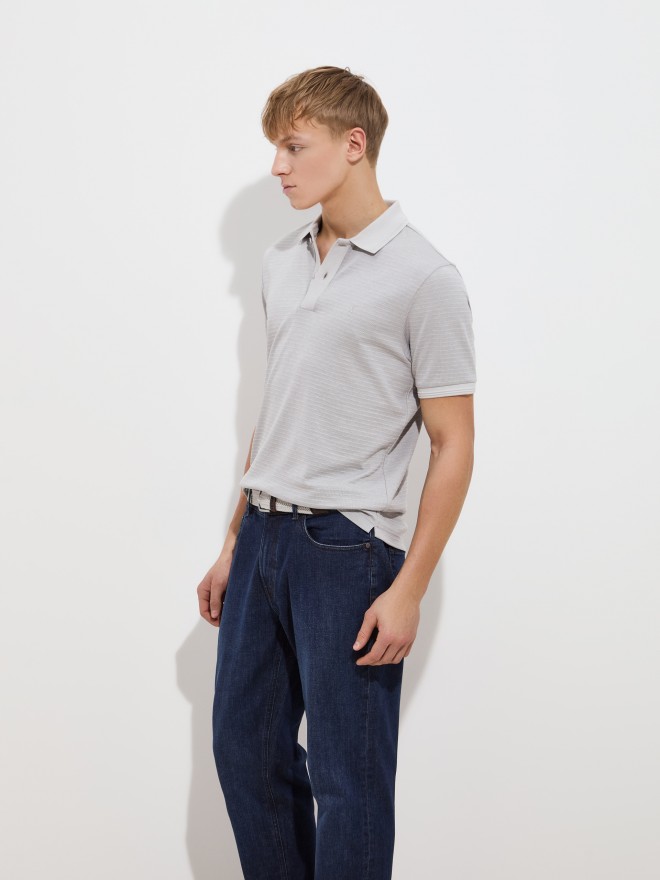 Short-sleeved polo shirt