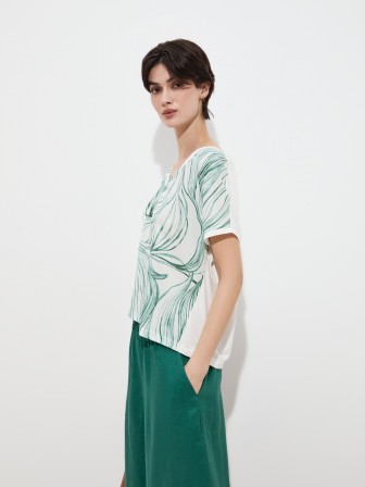 T-shirt with print T-shirt with print