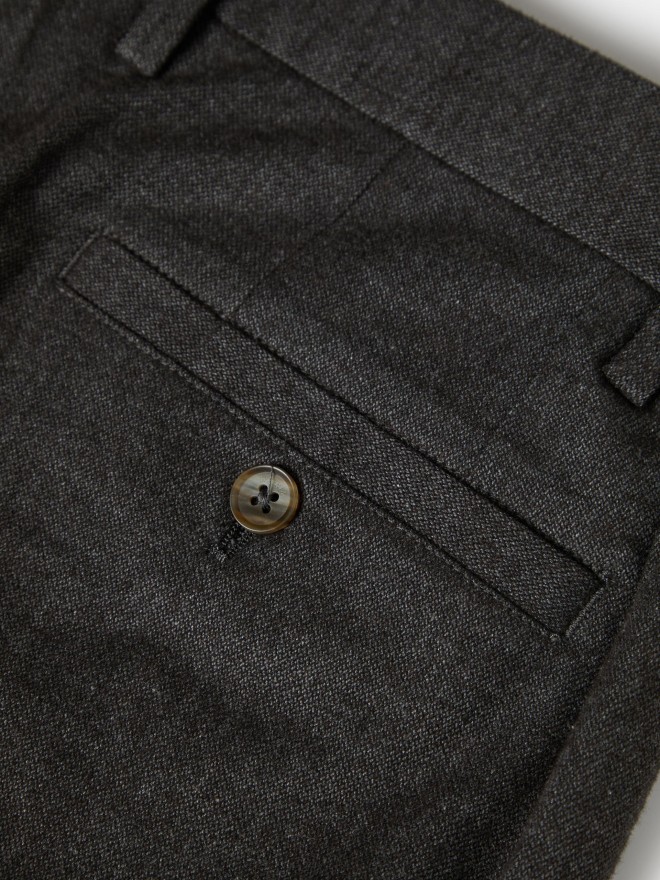 Pantalones cl�sicos de corte regular