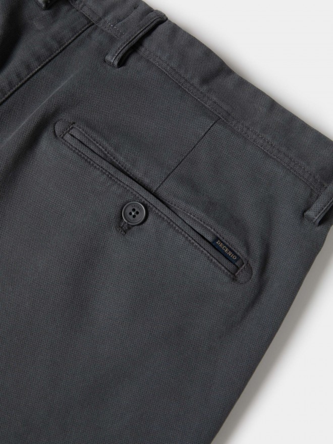 Calças chino regular fit Calças chino regular fit