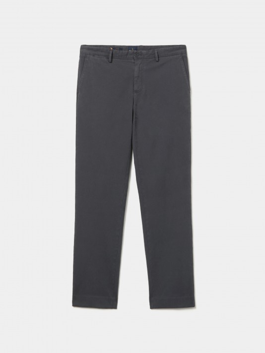 Regular fit chino trousers