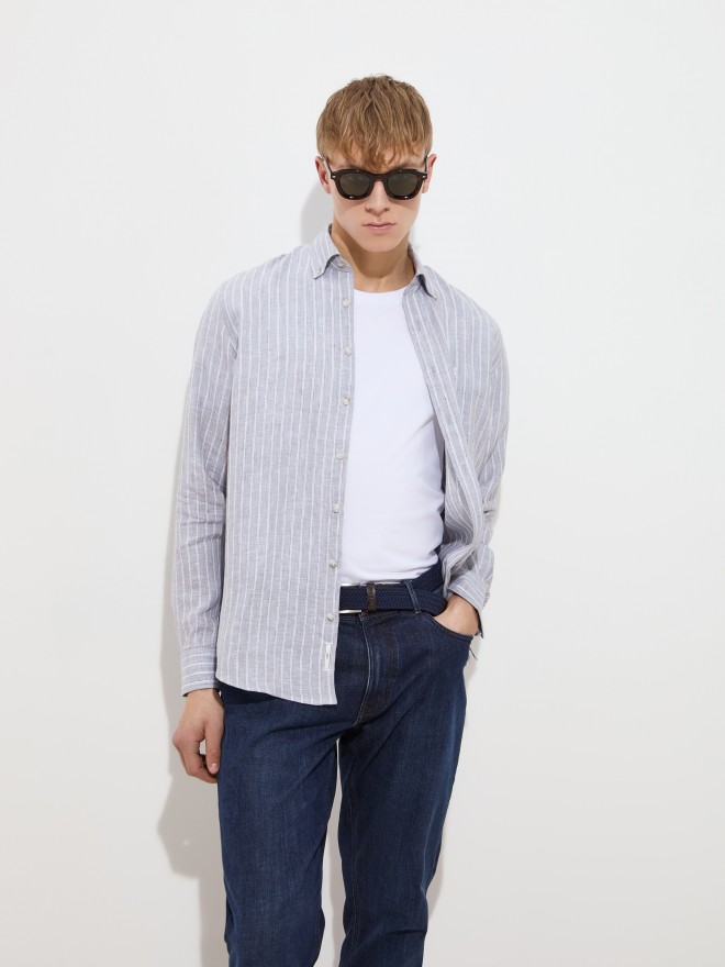 Regular fit linen shirt with stripes Regular fit linen shirt with stripes