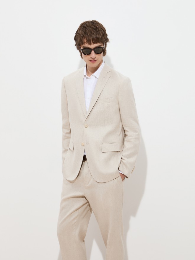 Slim fit blazer in linen and cotton Slim fit blazer in linen and cotton