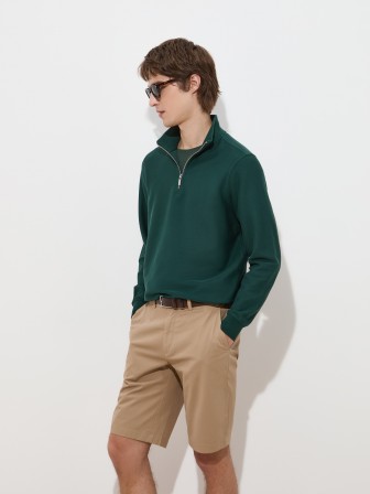 Camisola com meio fecho Camisola com meio fecho