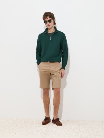 Camisola com meio fecho Camisola com meio fecho