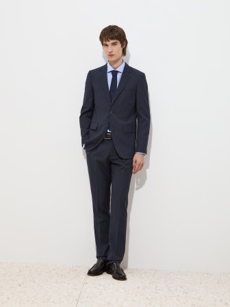 Classic slim fit suit Classic slim fit suit