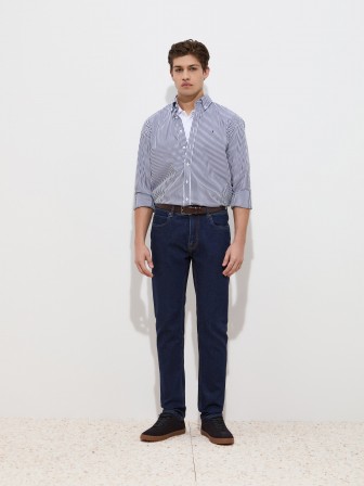 Calças denim slim fit Calças denim slim fit