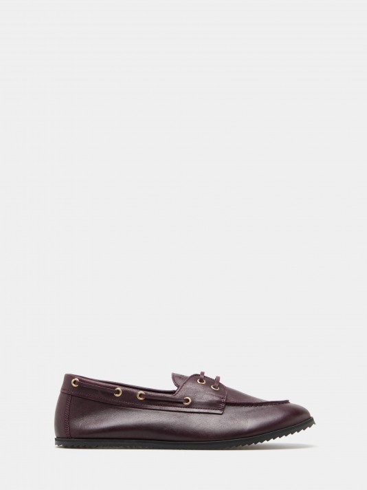 Zapatos n�uticos de cuero