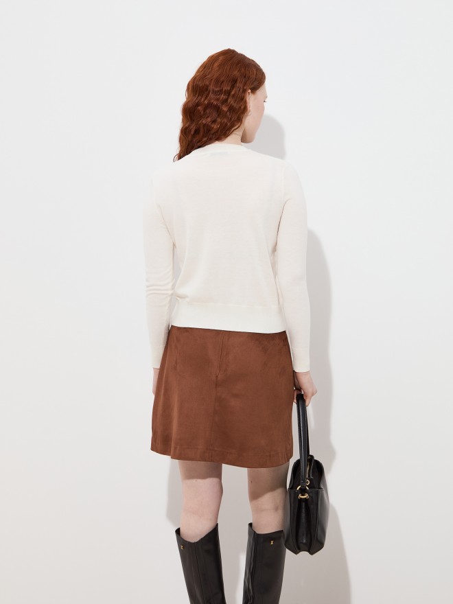 Round neck sweater Round neck sweater