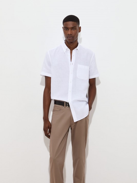 Short-sleeved linen shirt