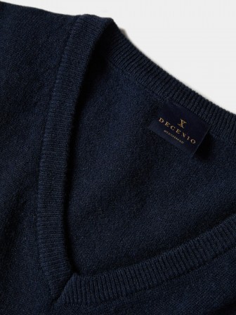 Wool pullover Wool pullover