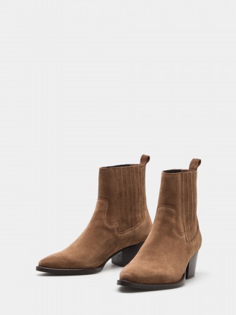 Suede ankle boot Suede ankle boot