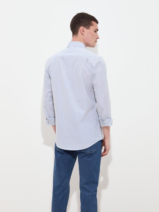 Camisa de rayas ajustada Camisa de rayas ajustada