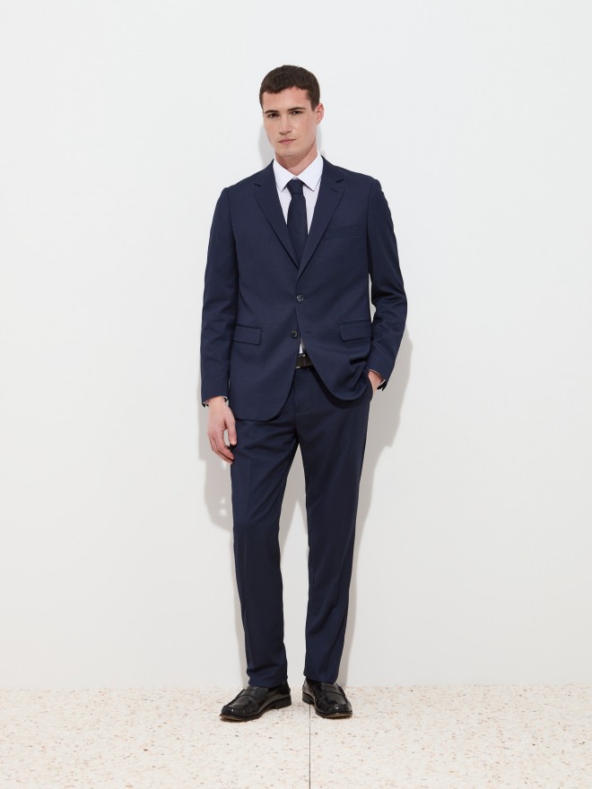 Slim fit suit Slim fit suit
