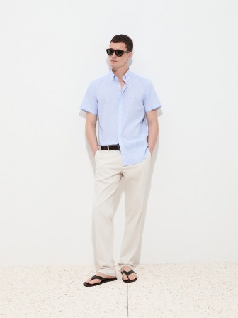 Shirt in linen and cotton Shirt in linen and cotton