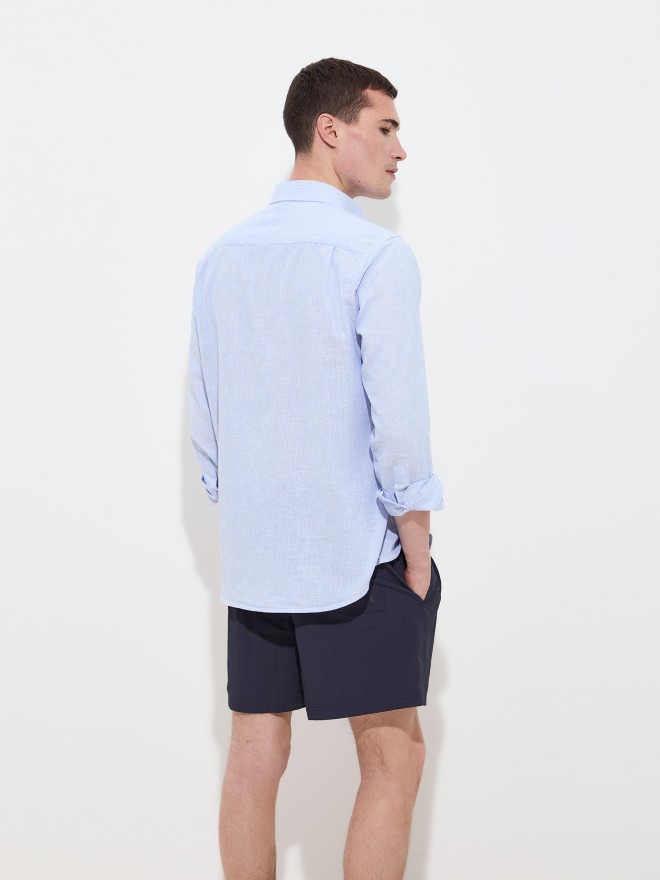 Shirt in linen and cotton Shirt in linen and cotton