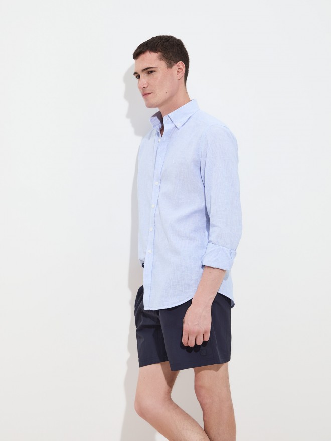 Shirt in linen and cotton Shirt in linen and cotton