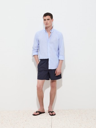 Shirt in linen and cotton Shirt in linen and cotton