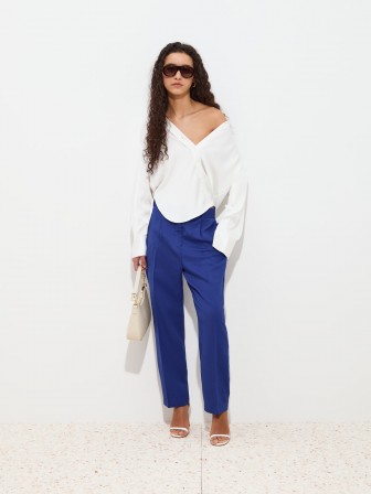 Pantalones chinos arrugados Pantalones chinos arrugados