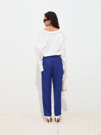 Pantalones chinos arrugados Pantalones chinos arrugados