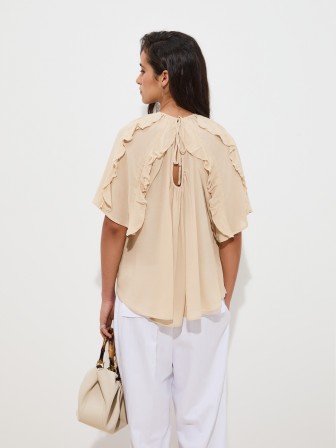 Flowy blouse with ruffles Flowy blouse with ruffles