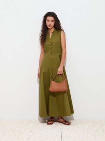 Vestido midi evasé Vestido midi evasé