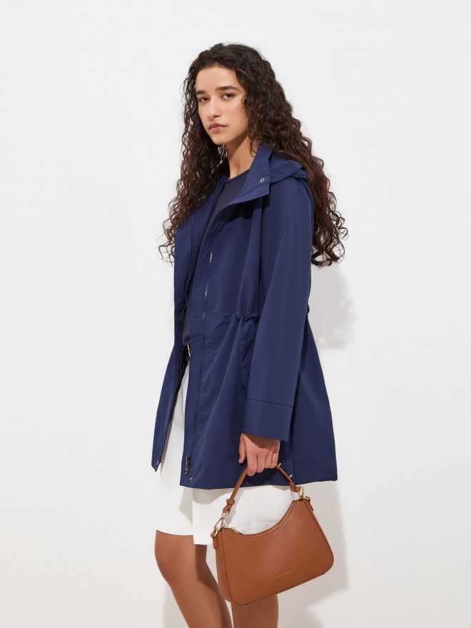 Parka com capuz Parka com capuz