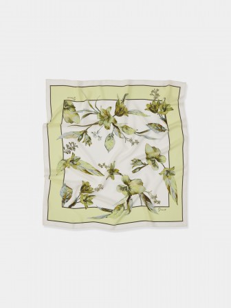Pañuelo floral Pañuelo floral