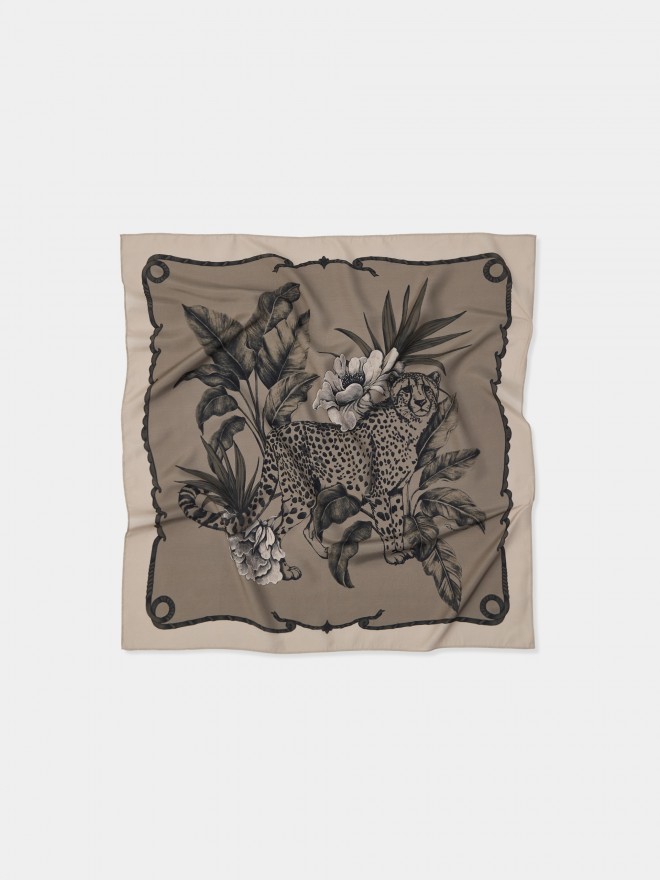 Silk scarf with silk Silk scarf with silk