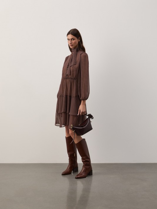 Vestido estampado com la�ada